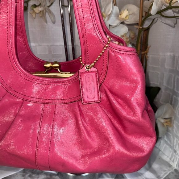 Coach Kisslock Ergo 2008-EUC- 12520 - Picture 4 of 8